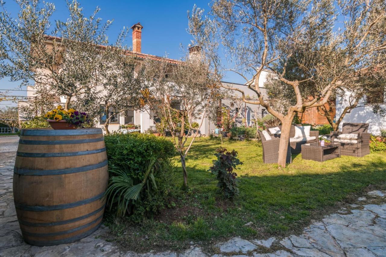 Wine Garden Holiday Home Pula Exterior foto